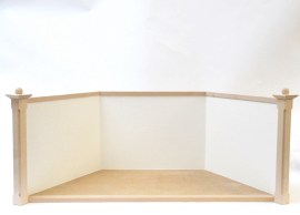 Puppenzimmer, groß, geweisst